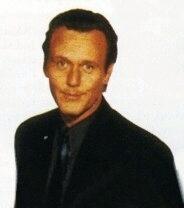 Giles · Actors